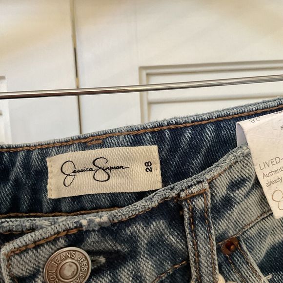 Jessica Simpson Womens Lived In Vintage Hi Rise Straight Jeans, Size 28 NWT $79 - Picture 9 of 12
